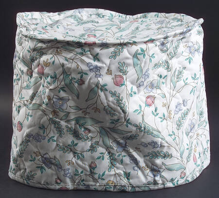April 4 Quart Crock Pot Cover