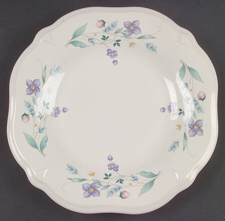 April Sculpted Luncheon Plate