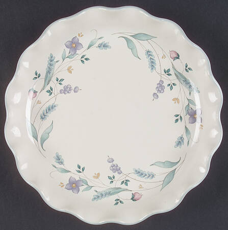 April Fluted Luncheon Plate