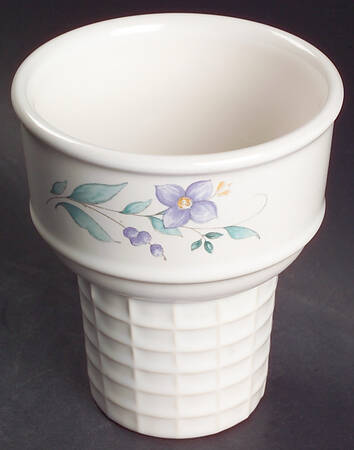 April Ice Cream Cone Shaped Dish