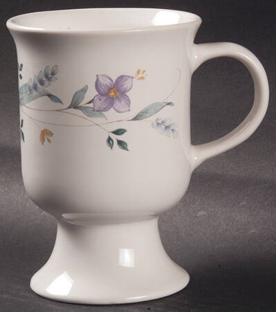 April Pedestal Mug