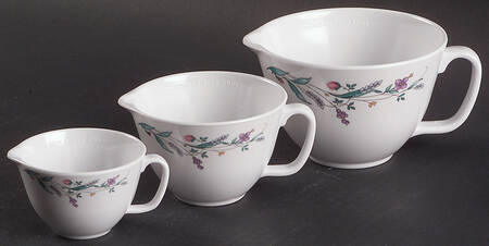 April 3 Piece Melamine Measuring Cup Set