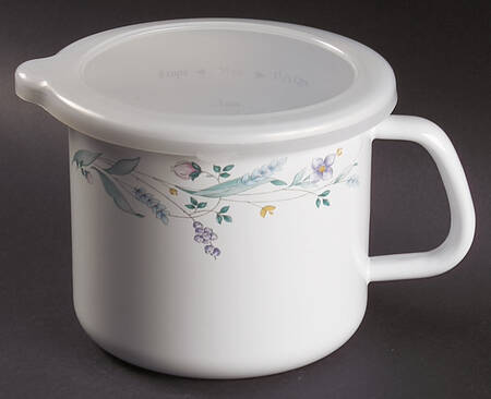 April 4-In-1 Metal Measuring Cup with Plastic Lid