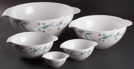 April (Set of 5) Nesting Melamine Mixing Bowls