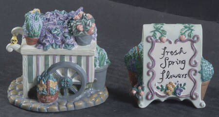 April Sculpted Salt & Pepper Set
