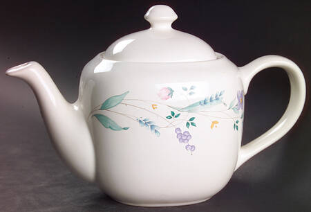 April Oval Teapot & Lid