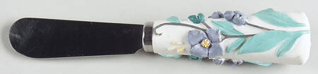 April Spreader with Resin Handle