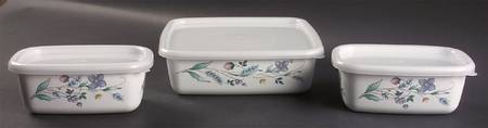 April 6 Piece Metal Bake & Save Set