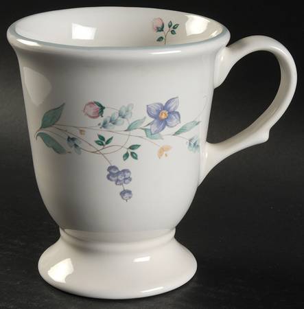 April Pedestal Mug