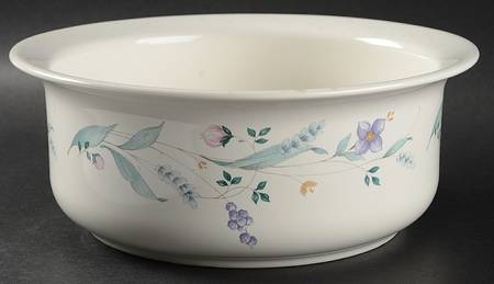 April 2 Qt Round Covered Casserole No Lid