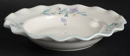April Fluted Rim Soup Bowl