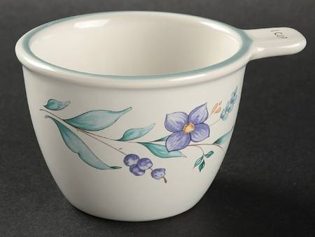 April 1 Cup Measuring Cup