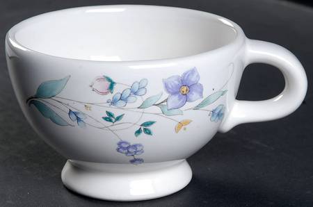 April Cup for Individual Teapot & Lid with Cup