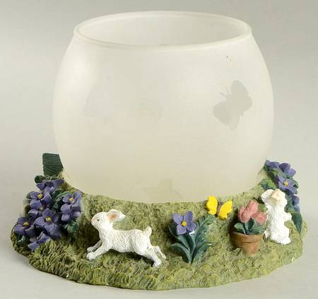 April Sculptured Frosted Candle Lite
