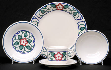 Arbor Vine 40 Piece Estate Set