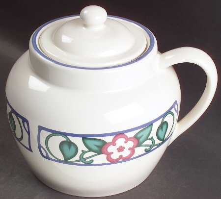 Arbor Vine Bean Pot & Lid