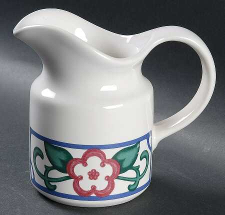 Arbor Vine Creamer