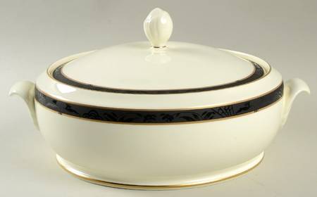 Astoria Round Covered Vegetable