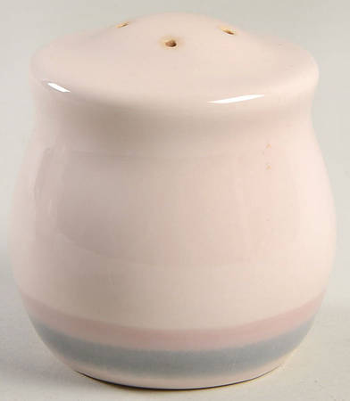 Aura Pink Pepper Shaker