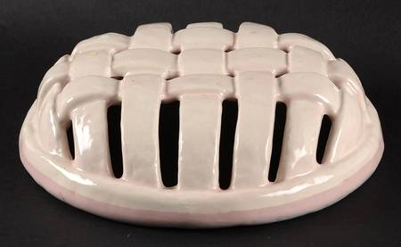 Aura Pink Ceramic Lid for Pie Plate