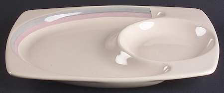 Aura Pink 11" Rectangular Snack Tray
