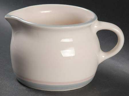 Aura Pink Round Gravy Boat