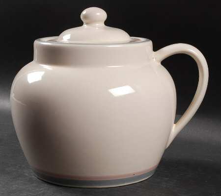 Aura Pink Bean Pot & Lid
