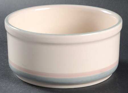 Aura Pink Small Pet Bowl