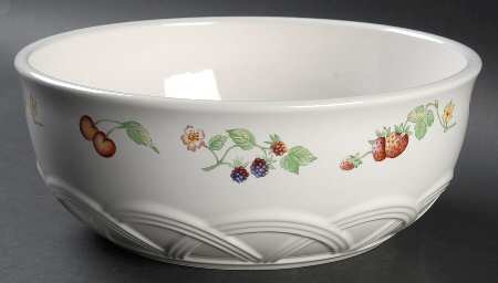 Berry Basket 9" Salad Serving Bowl