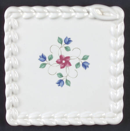 Bonnie Brae Embossed Square Trivet
