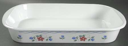 Bonnie Brae 15" Metal Rectangular Baker