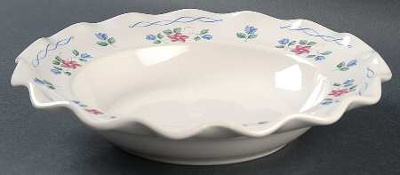 Bonnie Brae Fluted Rim Soup Bowl
