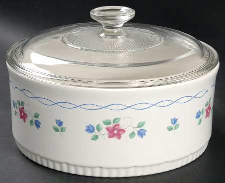 Bonnie Brae 2.5 Quart Round Covered Baker