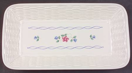 Bonnie Brae 12" Bread Basket
