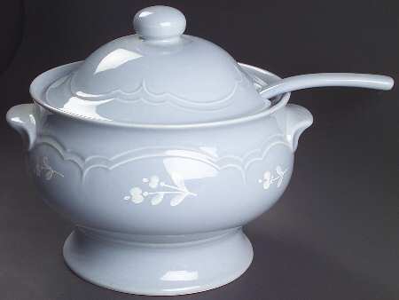 Bouquet Tureen & Lid w/Ladle