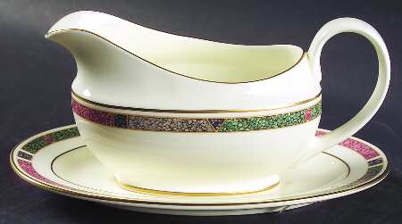 Cabouchon Gravy Boat & Underplate