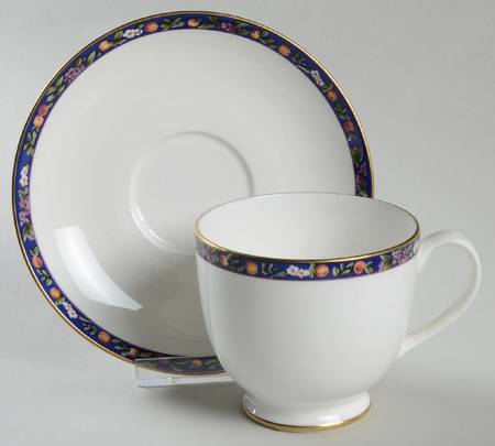 Camden Footed Cup & Saucer Set