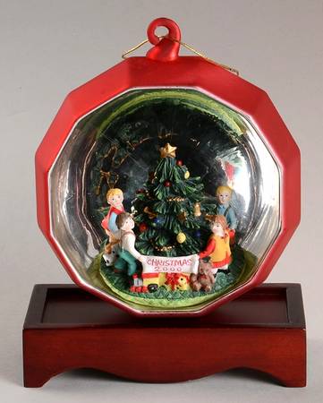 Christmas Heritage 2000 Annual Ornament
