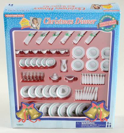 Christmas Heritage Tootsie Toy Plastic Christmas Dinner Set