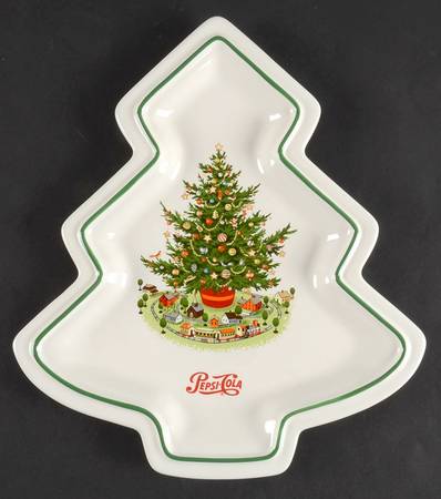Christmas Heritage Large Tree Shaped Dish