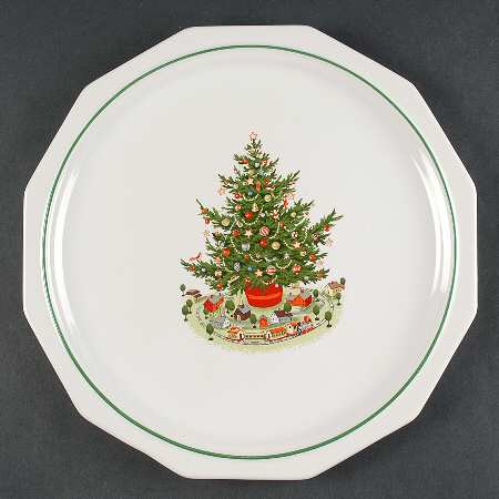 Christmas Heritage 12" Chop Plate (Round Platter)