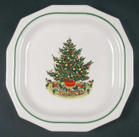 Christmas Heritage 9" Square Buffet Plate