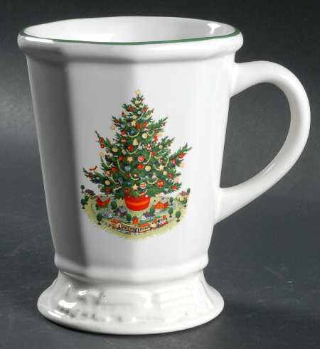 Christmas Heritage Footed Mug
