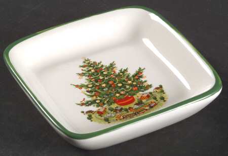 Christmas Heritage Nut Dish