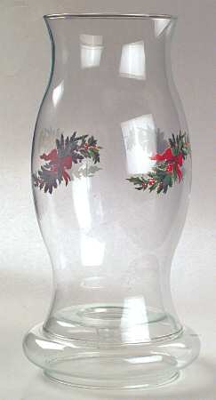 Christmas Heritage Glassware Hurricane Globe