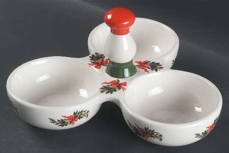 Christmas Heritage 3-Part Relish with Center Ceramic Handle