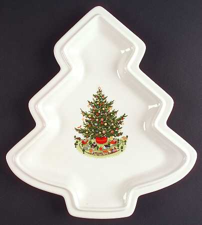 Christmas Heritage Large Tree Shaped Dish