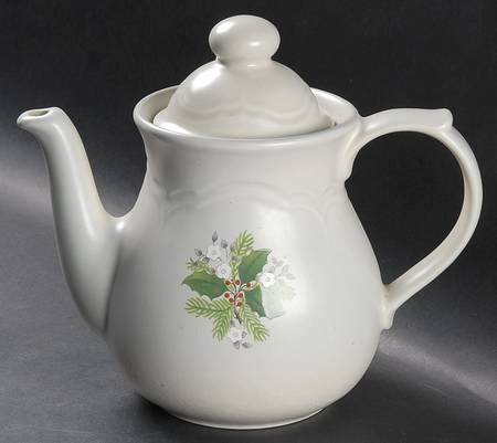Christmas Heirloom China Beverage Server & Lid