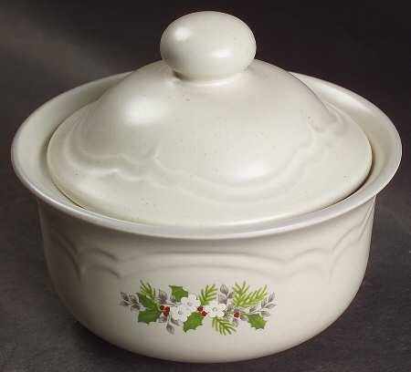 Christmas Heirloom Butter Tub & Lid