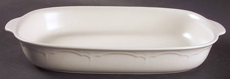 Color Medley Buff Matte 14" Rectangular Baker